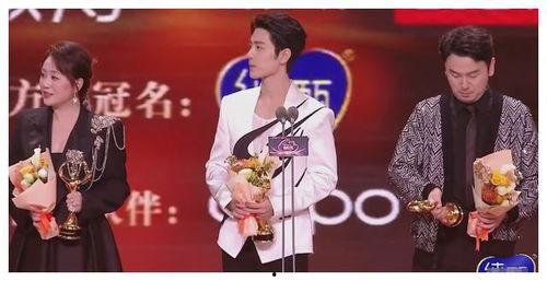 娱乐爆料微博之夜,娱乐爆料精彩纷呈!” 第2张 娱乐爆料微博之夜,娱乐爆料精彩纷呈!” 第2张